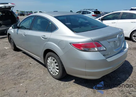 2010 Mazda Mazda6 I Sport z USA, uszkodzony, nr VIN 1YVHZ8BH8A5M54764